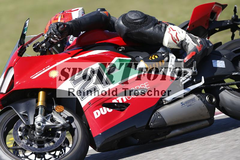 /Archiv-2025/48 25.08.2025 Cornu Master School ADR/blau-bleu/89